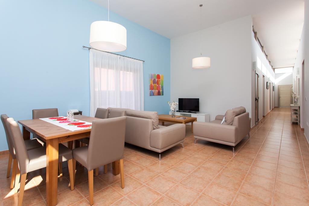 Villa Con Piscina ,Vista Mar Y Campo De Golf Caleta De Fuste Pokoj fotografie